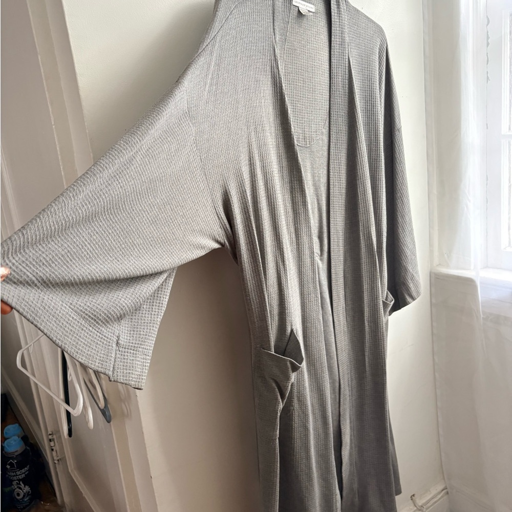 Geoffrey Beene Light Gray Waffle Robe with Pockets